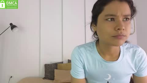 chanell and yina online show from May 2026 01:41:01 PM