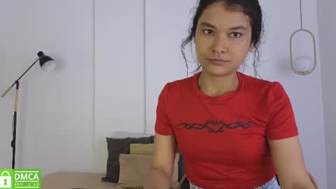 Snapshot of sexychanell_18 chatting on June 2026 01:35:01 PM chanell and yina online show from June 2026 01:35:01 PM