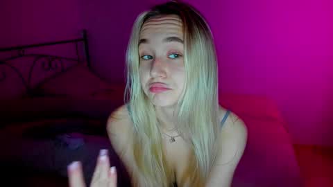 Snapshot of sexycocobutt chatting on December 2024 07:32:02 PM Sophia online show from December 2024 07:32:02 PM