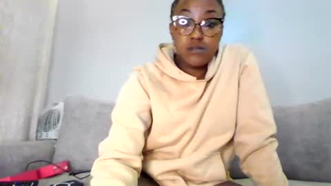 Snapshot of sexycookien chatting on July 2026 01:25:02 AM SexyCookieN online show from July 2026 01:25:02 AM