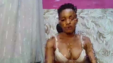 Snapshot of sexydoll32 chatting on May 2026 04:18:02 AM sexydoll32 online show from May 2026 04:18:02 AM