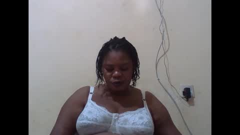 EMILY online show from October 2025 06:27:01 PM