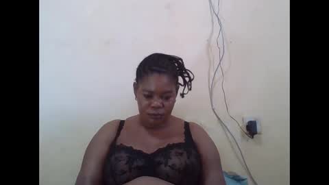 Snapshot of sexydove2 chatting on November 2025 07:42:02 AM EMILY online show from November 2025 07:42:02 AM