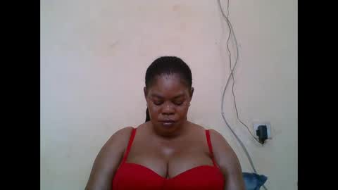 Snapshot of sexydove2 chatting on November 2025 07:30:02 AM EMILY online show from November 2025 07:30:02 AM