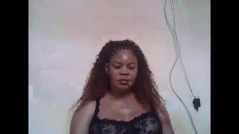 Snapshot of sexydove2 chatting on June 2026 06:47:02 AM EMILY online show from June 2026 06:47:02 AM