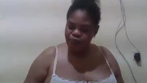 Snapshot of sexydove2 chatting on June 2026 07:15:01 PM EMILY online show from June 2026 07:15:01 PM