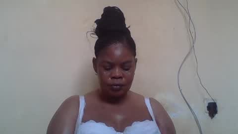 Snapshot of sexydove2 chatting on July 2026 07:22:01 AM EMILY online show from July 2026 07:22:01 AM