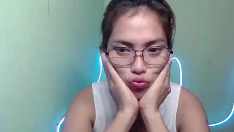 sexyemie29 online show from December 2025 10:44:02 AM