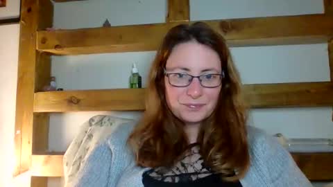 Snapshot of sexyemilyoliver chatting on April 2026 10:51:01 AM Emily online show from April 2026 10:51:01 AM