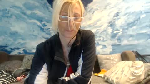 Snapshot of sexyeni chatting on January 2025 10:13:02 PM ENI pvt moan your name WHEN I M NOT online you tell me in SNAPCHAT deal yes add me... FREE TWITTER magiconline101...... online show from January 2025 10:13:02 PM