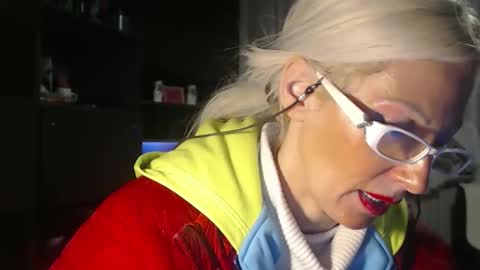 Snapshot of sexyeni chatting on October 2025 11:33:01 PM ENI pvt moan your name WHEN I M NOT online you tell me in SNAPCHAT deal yes add me... FREE TWITTER magiconline101...... online show from October 2025 11:33:01 PM