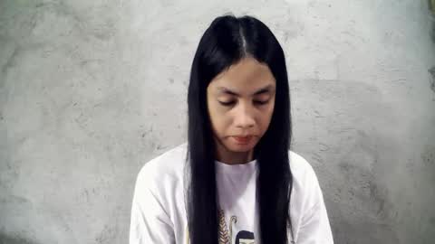 Callmenathalie online show from November 2025 12:33:01 AM