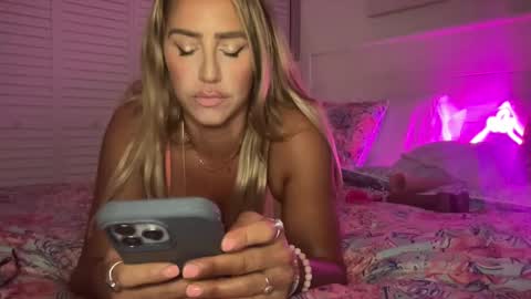 Ashley Love online show from September 2025 07:21:02 AM