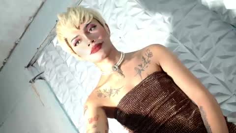 Snapshot of sexyhotbabe18 chatting on February 2026 10:04:02 PM sexyhotbabe18 online show from February 2026 10:04:02 PM