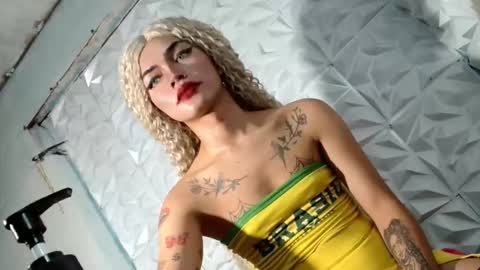 Snapshot of sexyhotbabe18 chatting on March 2026 03:41:01 PM sexyhotbabe18 online show from March 2026 03:41:01 PM