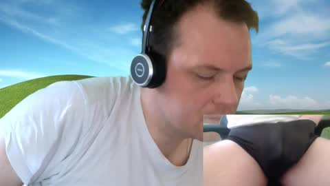 Henry online show from February 2025 07:43:01 AM