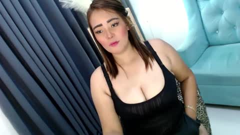 Snapshot of sexyjeanniecuntcums chatting on December 2024 10:08:01 AM JENNY online show from December 2024 10:08:01 AM