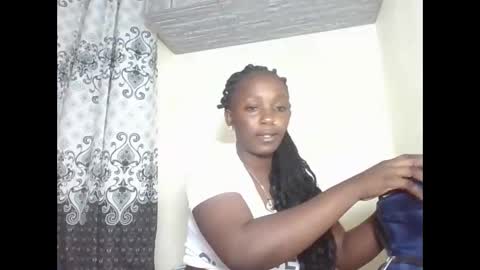 JOAN online show from January 2026 12:04:02 AM