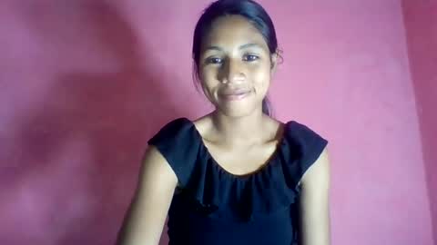 Snapshot of sexyjolie586 chatting on June 2026 04:37:02 PM sexyjolie586 online show from June 2026 04:37:02 PM