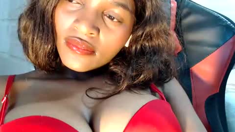 sexyjustin202 online show from June 2026 12:10:02 AM