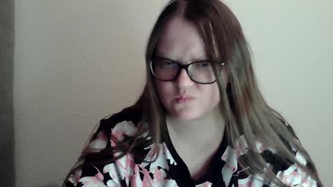 Snapshot of sexykitty_2 chatting on January 2025 03:48:01 AM Kate online show from January 2025 03:48:01 AM