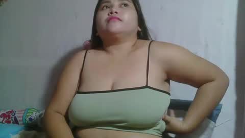 Snapshot of sexykittymom chatting on February 2025 01:04:02 AM sexykittymom online show from February 2025 01:04:02 AM