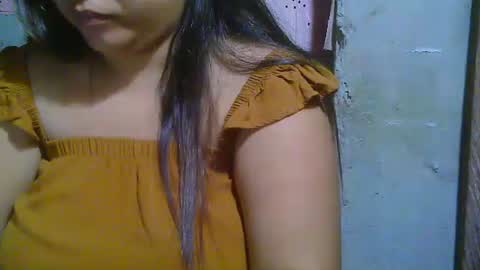 Snapshot of sexykittymom chatting on November 2025 07:19:01 PM sexykittymom online show from November 2025 07:19:01 PM