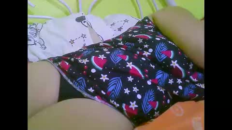 Snapshot of sexykittymom chatting on May 2026 05:54:01 PM sexykittymom online show from May 2026 05:54:01 PM