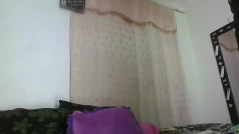 Snapshot of sexyleon69 chatting on December 2025 02:41:02 AM Sexy leon online show from December 2025 02:41:02 AM