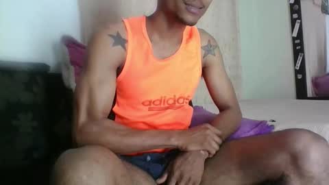 Snapshot of sexyleon69 chatting on February 2026 03:09:01 PM Sexy leon online show from February 2026 03:09:01 PM