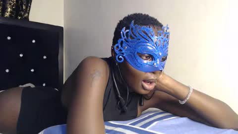 Snapshot of sexylina25 chatting on May 2026 01:44:01 AM sexylina25 online show from May 2026 01:44:01 AM