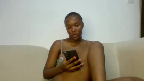 Snapshot of sexylinda134 chatting on February 2026 05:13:02 PM sexylinda134 online show from February 2026 05:13:02 PM