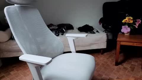 Vincent Vega online show from February 2026 01:20:02 PM