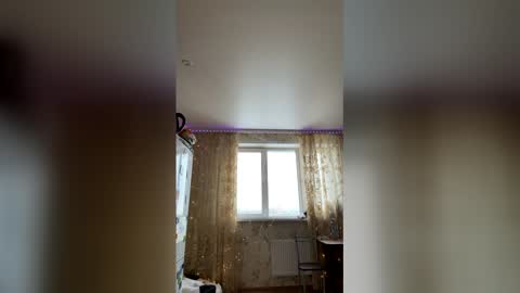 Sexy Mommy online show from April 2026 11:02:02 AM