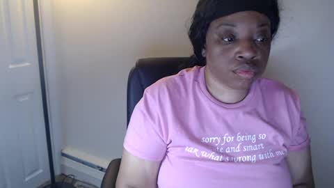 Snapshot of sexymona1218 chatting on July 2026 06:31:01 AM SexyMona online show from July 2026 06:31:01 AM