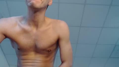 Snapshot of sexymuscle26 chatting on January 2025 07:31:02 AM Adrian online show from January 2025 07:31:02 AM