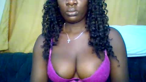 Snapshot of sexynatasha46 chatting on January 2025 06:09:02 AM natasha online show from January 2025 06:09:02 AM