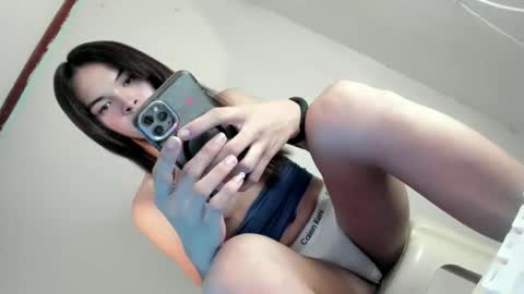 sexynaughty_alliah online show from March 2026 07:15:01 AM