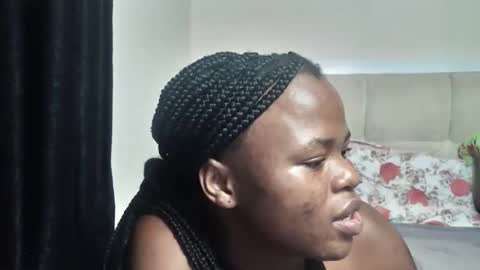 nina online show from October 2025 07:04:02 PM