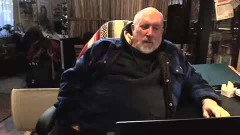 Grizz Lee Bear online show from December 2024 03:12:01 PM