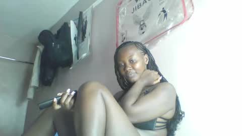 sexypamm online show from April 2026 06:47:01 PM