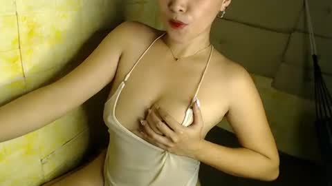 Snapshot of sexypinaymiya chatting on March 2025 05:24:02 AM Miyah online show from March 2025 05:24:02 AM