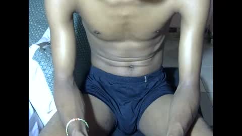 Enzo online show from November 2025 01:14:02 AM