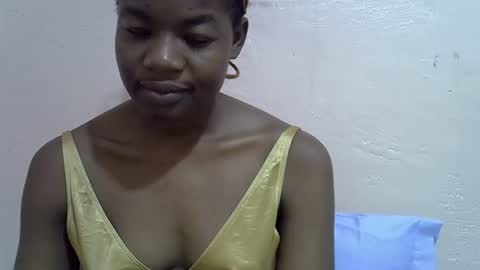 Snapshot of sexyshaz22 chatting on April 2026 10:23:01 PM sexyshaz22 online show from April 2026 10:23:01 PM