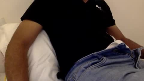 sexyshubham1 online show from October 2025 05:50:02 PM