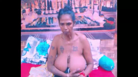 sexyva4u2luv online show from October 2025 01:03:01 AM