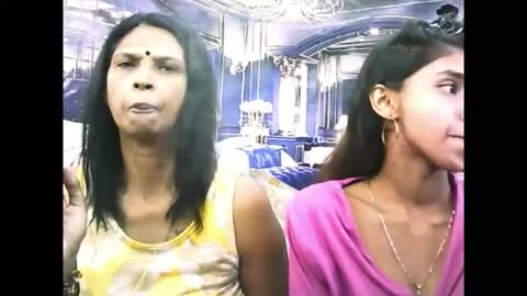 sexyva4u2luv online show from November 2025 05:52:01 AM