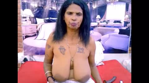 sexyva4u2luv online show from April 2026 07:36:01 PM