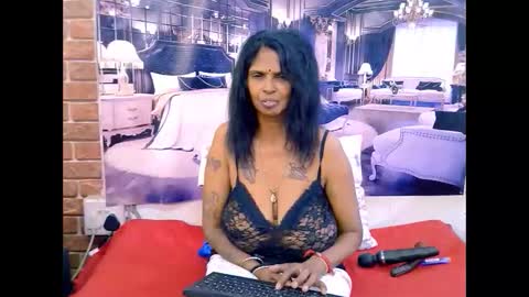 Snapshot of sexyva4u2luv chatting on May 2026 06:49:02 PM sexyva4u2luv online show from May 2026 06:49:02 PM