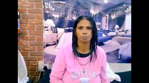 Snapshot of sexyva4u2luv chatting on May 2026 05:46:01 AM sexyva4u2luv online show from May 2026 05:46:01 AM